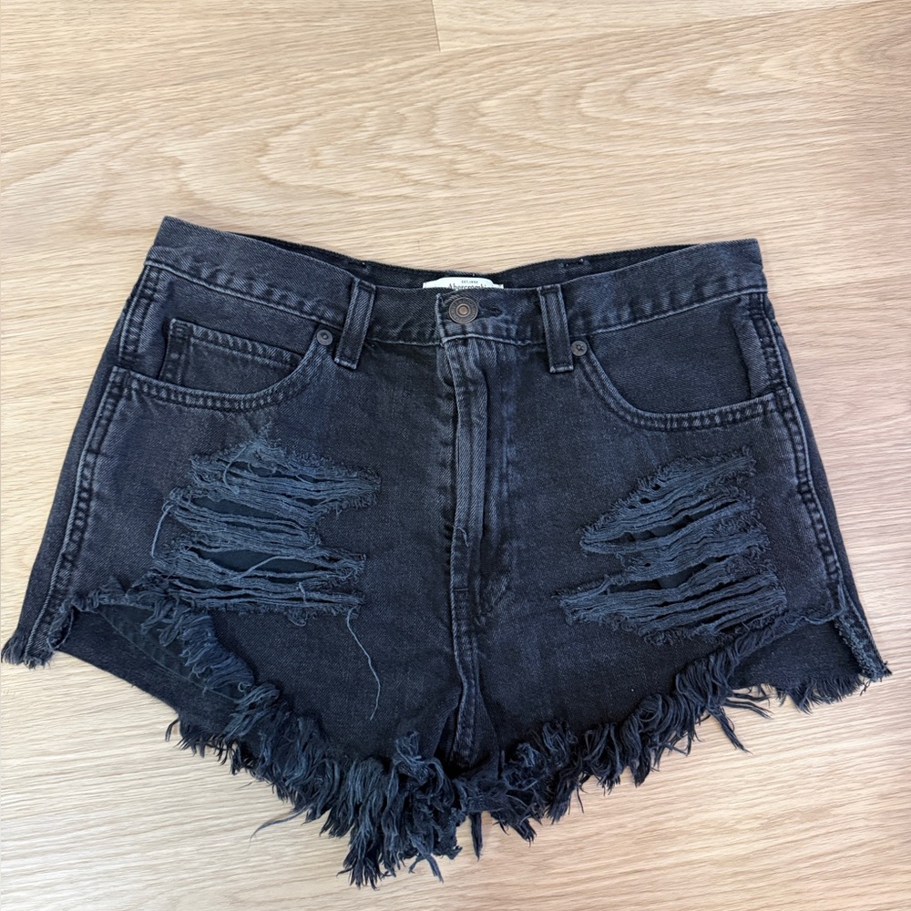 Abercrombie &Fitch Black Distressed Denim Shorts Size 4/27